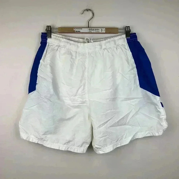 90s Vintage Nike Men's Athletic Shorts - White & Blue - Picture 3 of 5